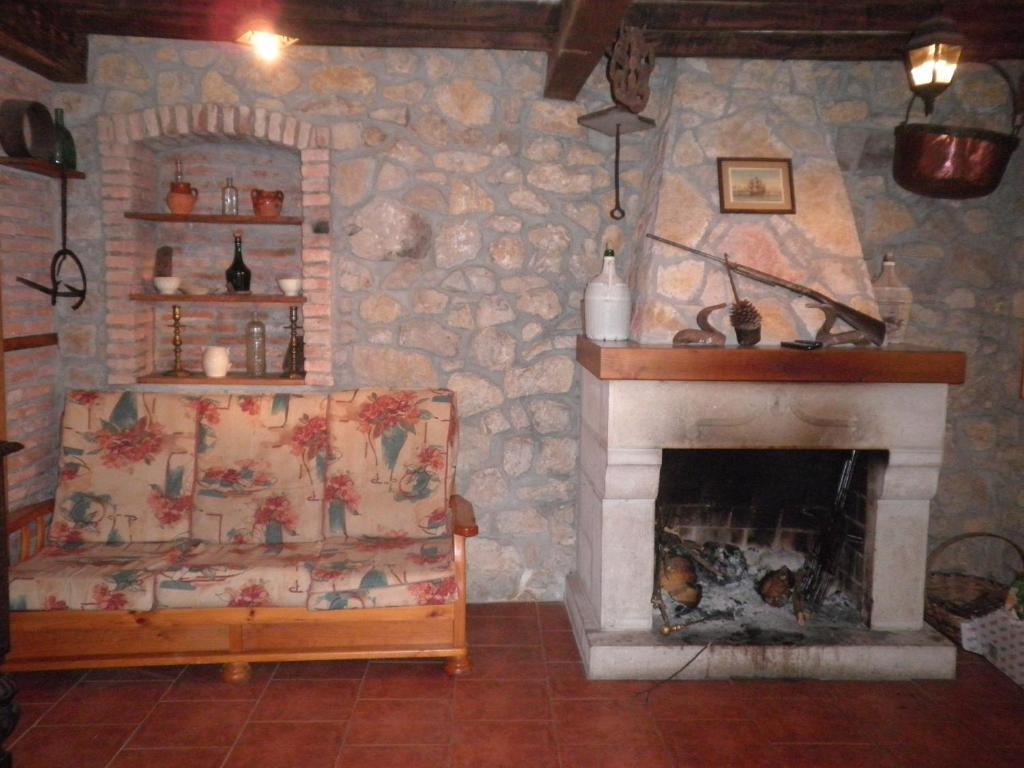Affittacamere Casa De Aldea La Ablanera Onís Esterno foto